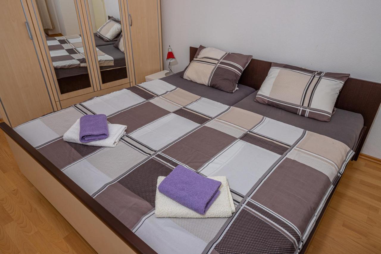 Apartmani Gabrijela Crikvenica Exterior foto